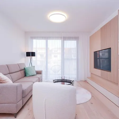 Fresh & Modern Zwirn Oasis - Free Parking * Bratislava