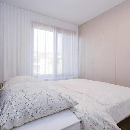 Fresh & Modern Zwirn Oasis - Free Parking * Bratislava