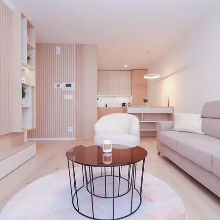 Fresh & Modern Zwirn Oasis - Free Parking Apartament *